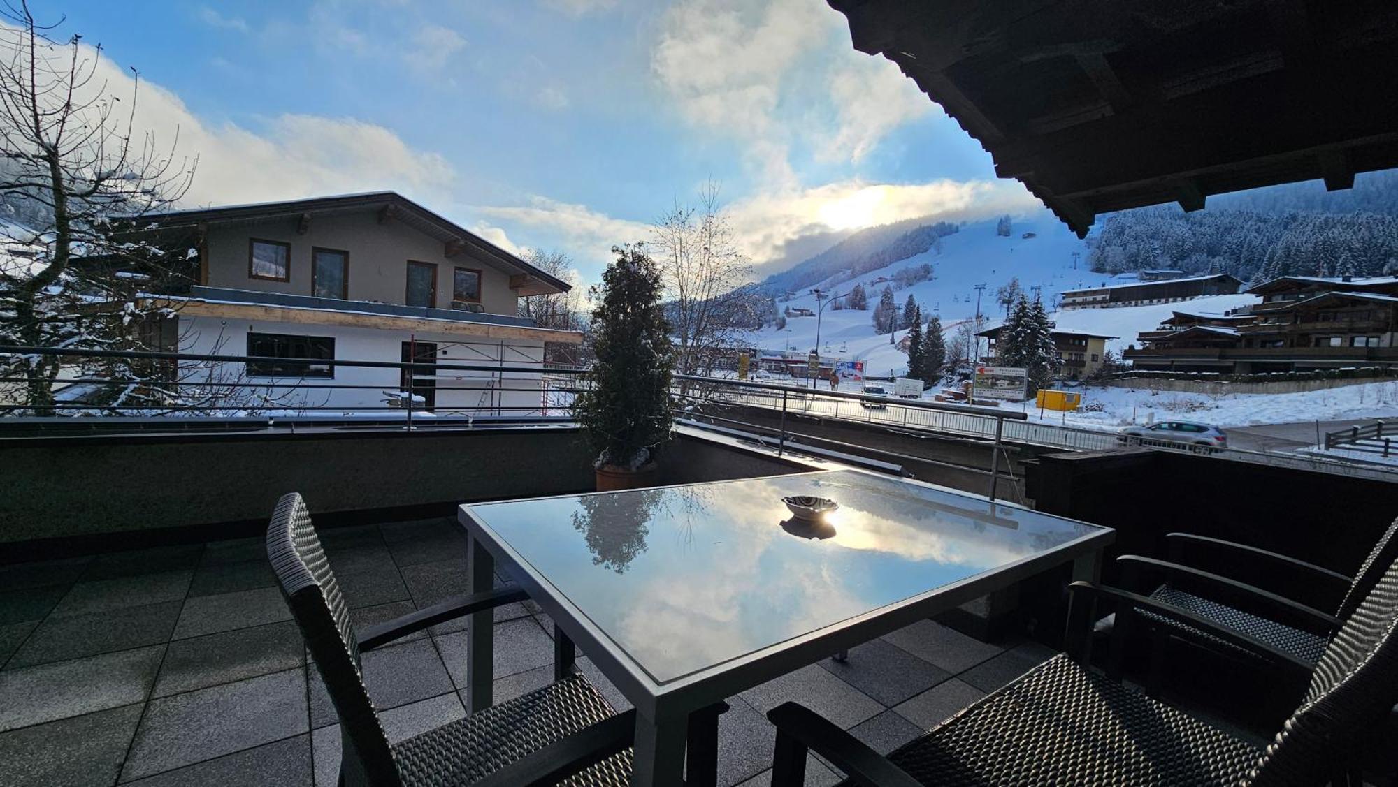 Ferienwohnung Haus Schiwelt Kirchberg in Tirol Exterior foto